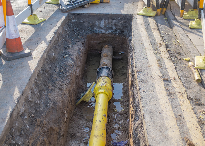 Gas pipe connections